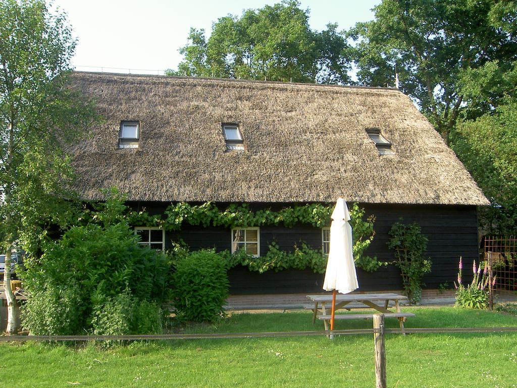 Hoeve Den Anholt Villa Ruinen Kamer foto